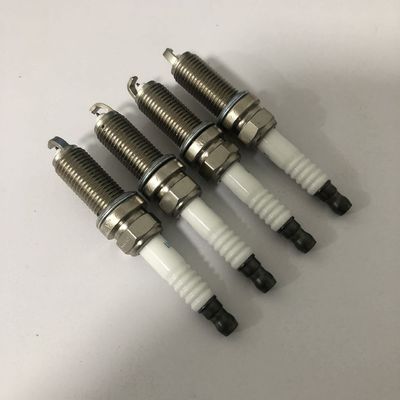 Hot Sale Original Quality Iridium Spark Plug Bujias SC20HR11 OEM 90919-01253 in Stock for Cars Toyota Denso Corolla Lexus Yaris